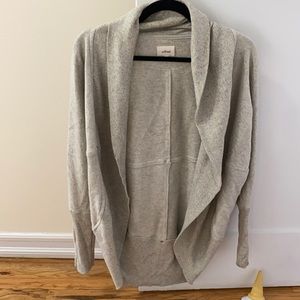 Aritzia Wilfred cardigan
